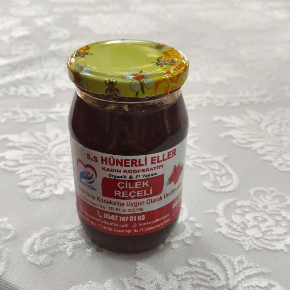 Hünerli Eller Organi El Yapımı Çilek Reçeli